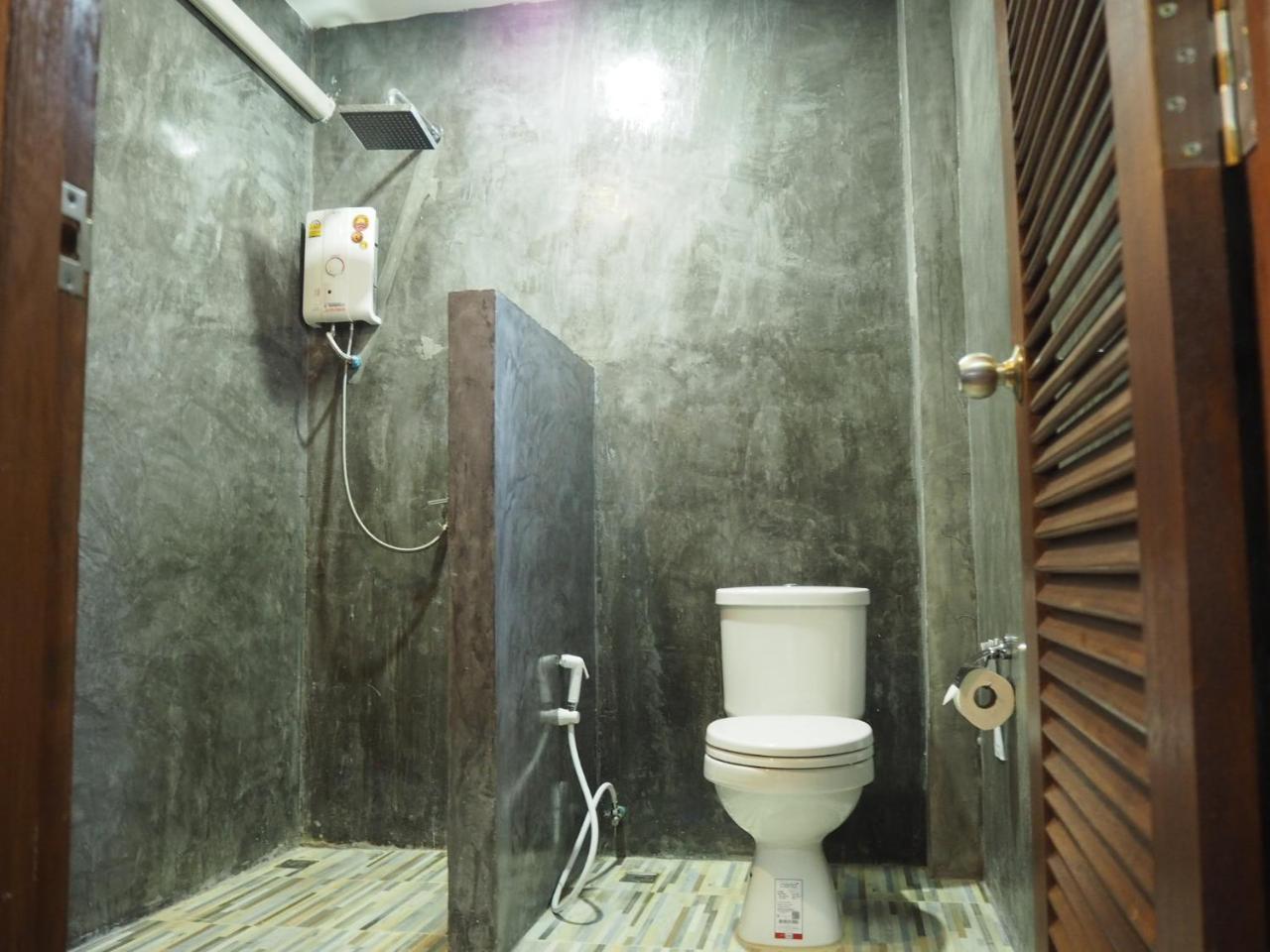 Nawiengkaeriverview Resort Mukdahan Ngoại thất bức ảnh